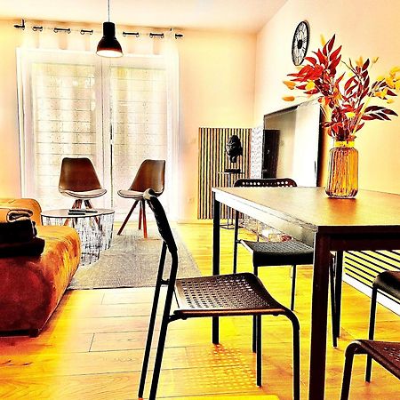 Better Living - Villa - Exklusiv Studio 76Qm มอนทาเบาอาร์ ภายนอก รูปภาพ