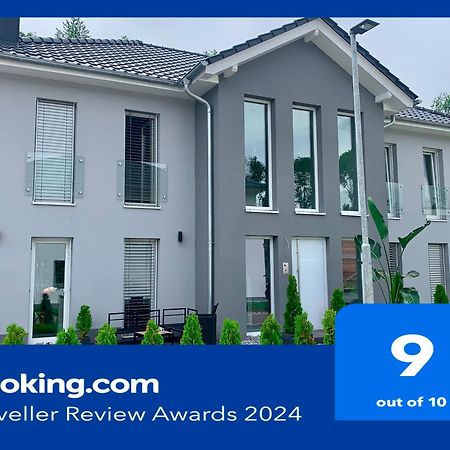 Better Living - Villa - Exklusiv Studio 76Qm มอนทาเบาอาร์ ภายนอก รูปภาพ